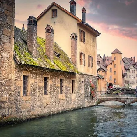 L'escapade Seysselane Hotel 3*